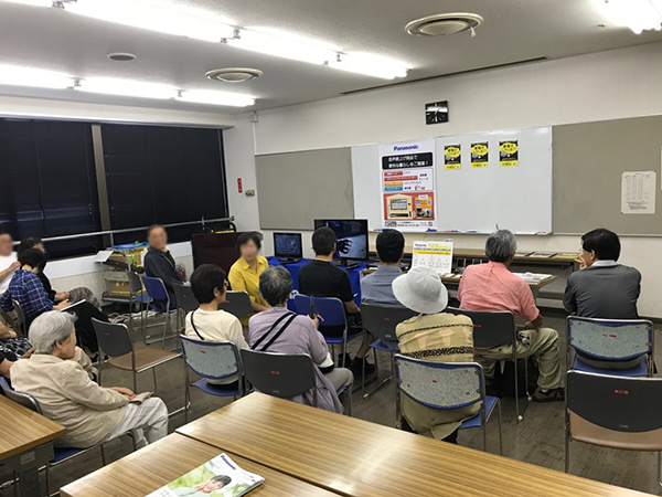 写真：説明会会場風景