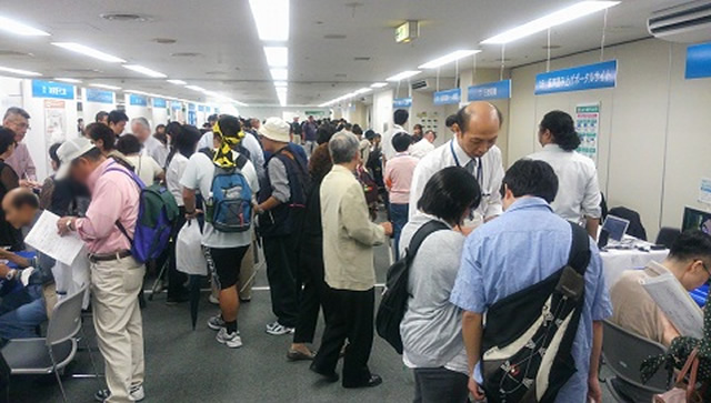 日本ライトハウス展の会場風景